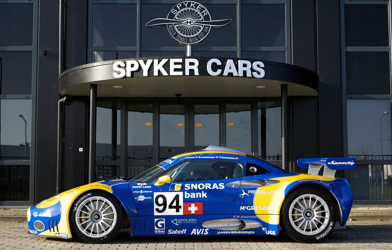 Фото обои здание, 2008, Spyker C8, вид сбоку, Spyker, Laviolette, Spyker C8 Laviolette GT2R, GT2R
