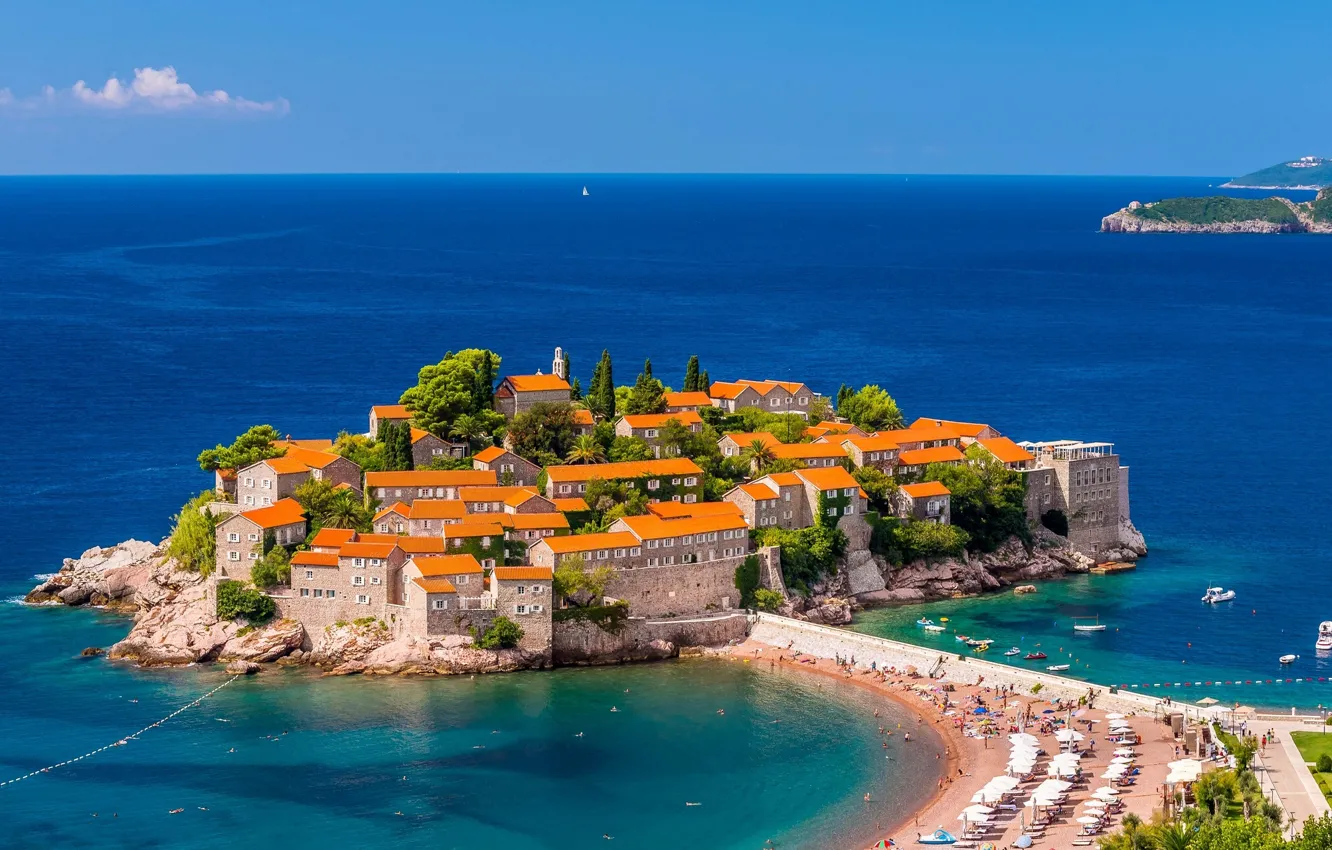 Фото обои пляж, остров, здания, Черногория, Адриатическое море, Adriatic Sea, Montenegro, Sveti Stefan