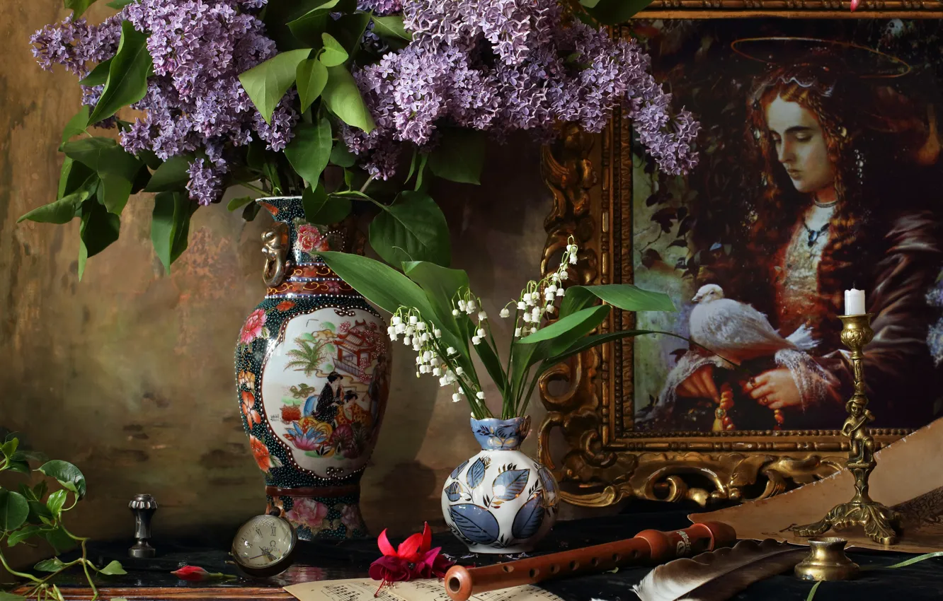 Фото обои цветы, ветки, ноты, картина, ваза, ландыши, сирень, дудка