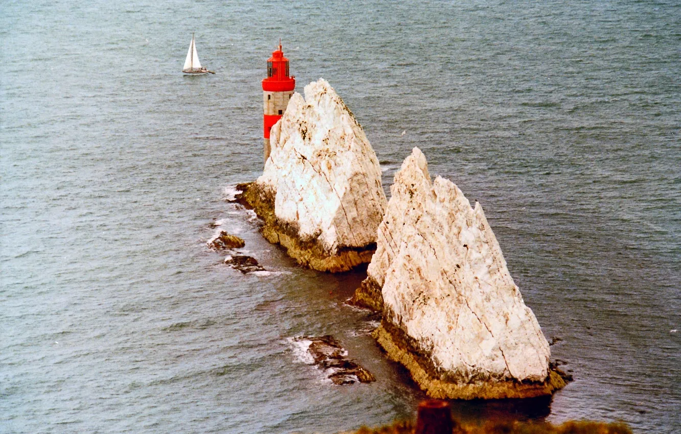 Фото обои море, скалы, маяк, Иголки, Великобритания, Айл-оф-Уайт, вертикальные столбцы, The Needles