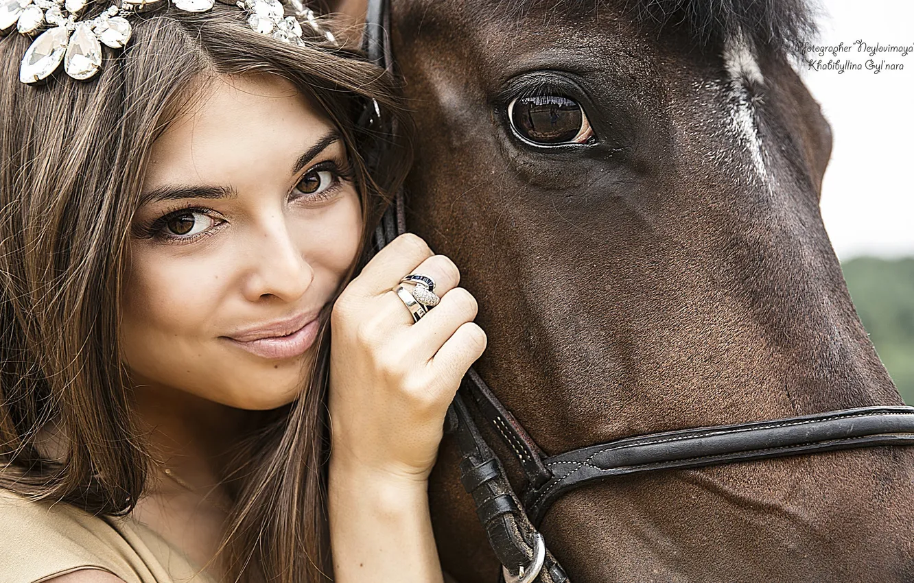 Фото обои взгляд, девушка, лошадь, фотограф, girl, photography, photographer, Гульнара Хабибуллина