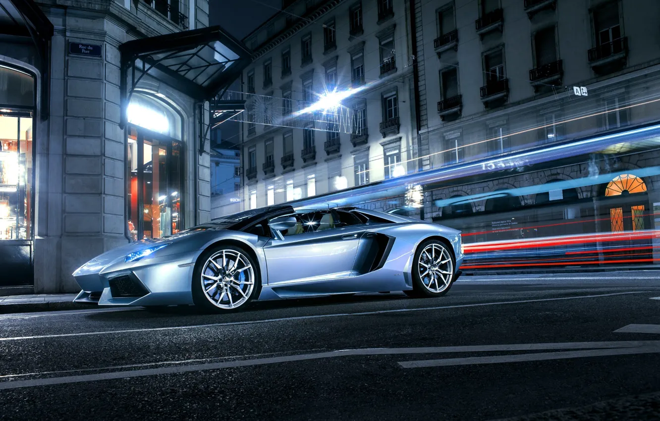 Фото обои Roadster, Lamborghini, City, Front, LP700-4, Aventador, Supercars, Road