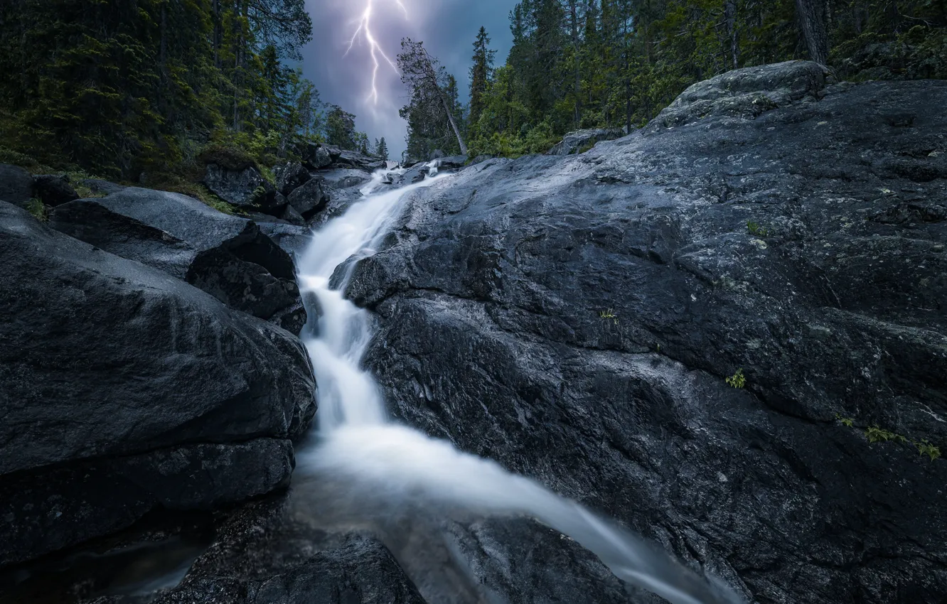 Фото обои гроза, лес, скалы, молния, водопад, Норвегия, Norway, Васфарет