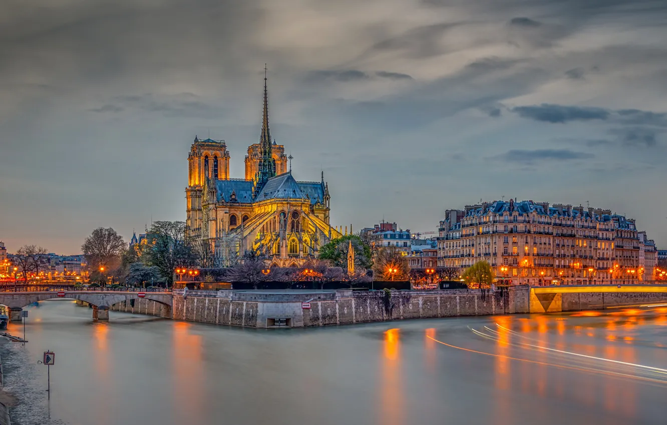 Фото обои небо, облака, деревья, огни, река, Франция, Париж, HDR