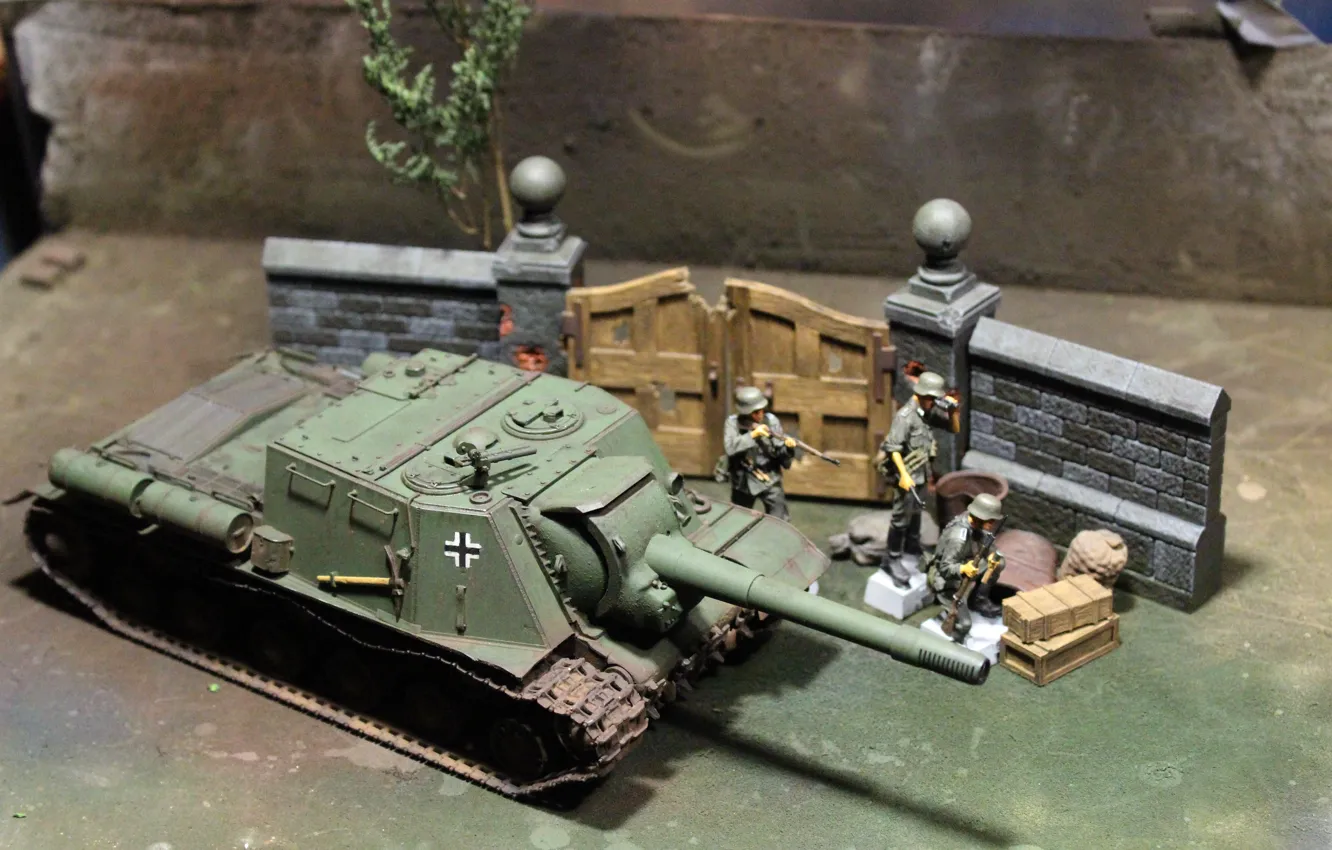Фото обои игрушка, установка, солдатики, ИСУ-152, моделька, самоходно-артиллерийская, тяжёлая, войск