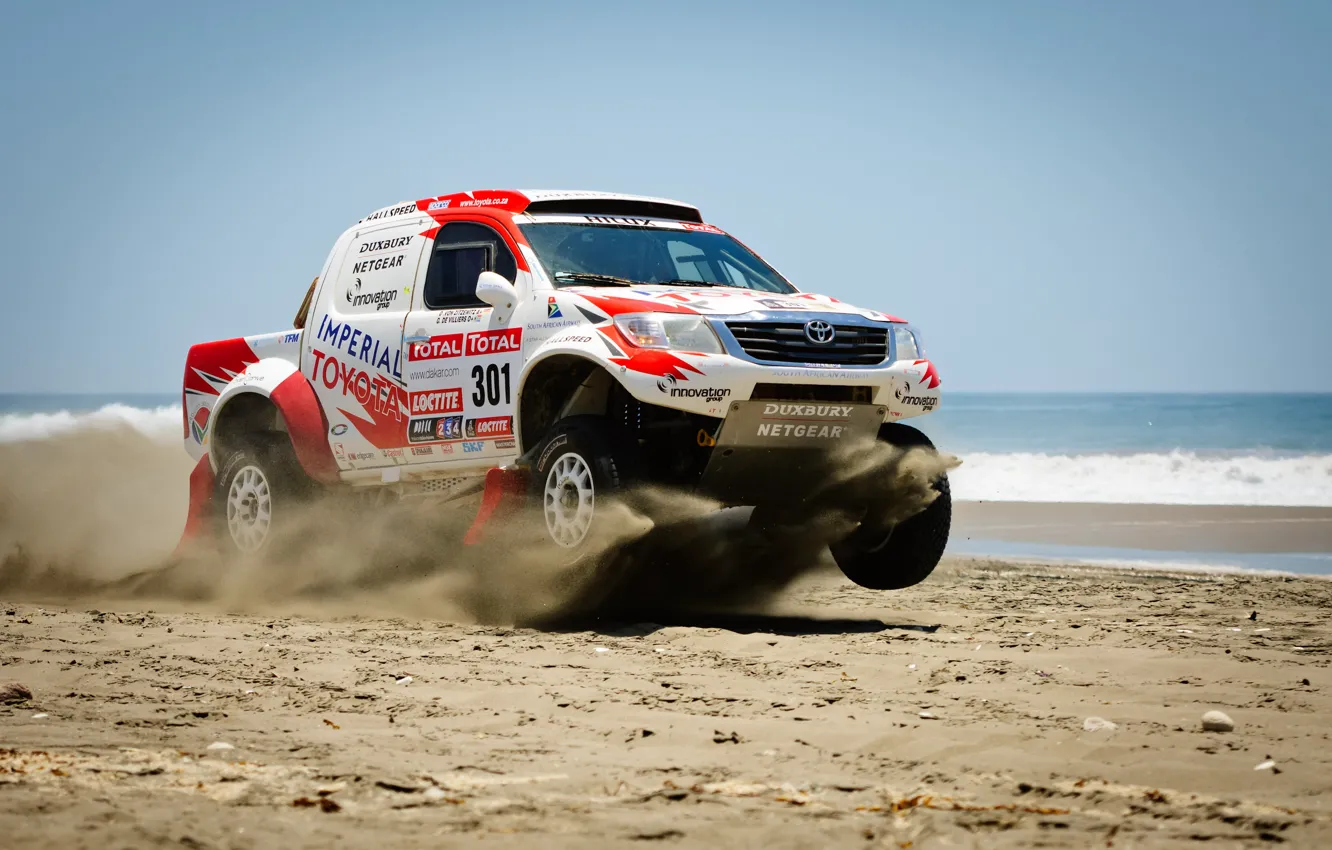 Фото обои Песок, Море, Toyota, Hilux, Rally, Dakar, Дакар, Тойота