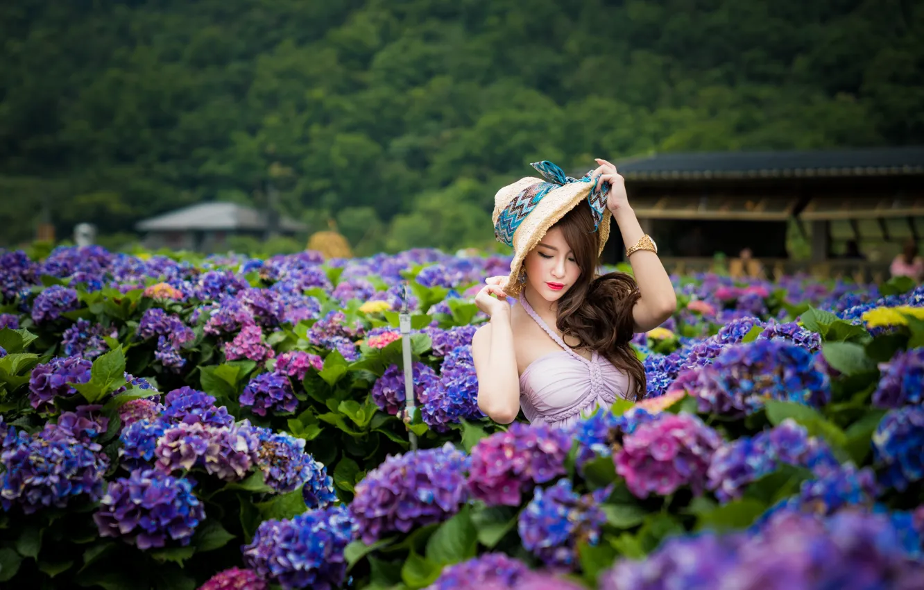 Фото обои девушка, цветы, азиатка, милашка