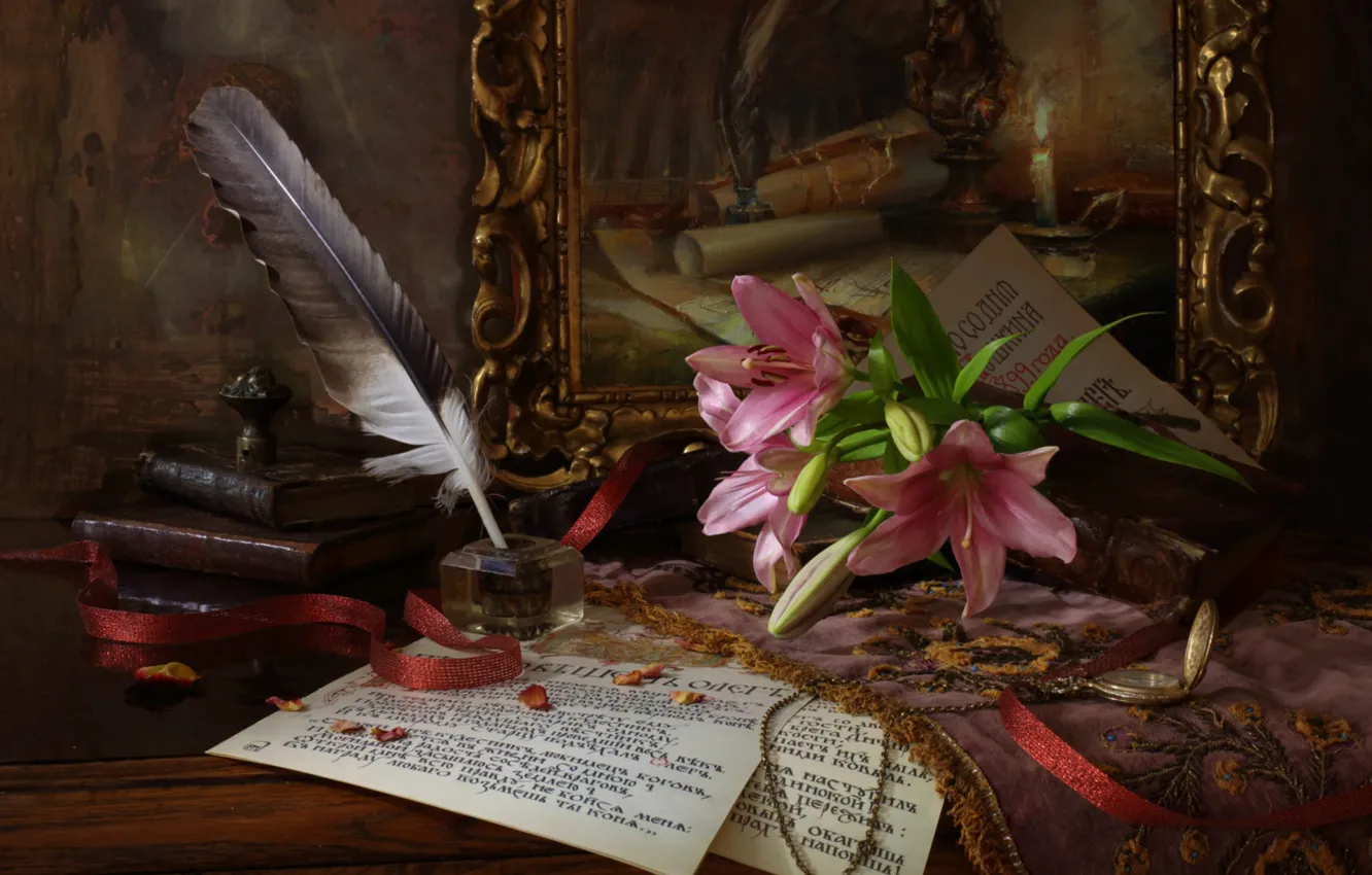 Фото обои перо, часы, книги, лилия, картина, бумаги