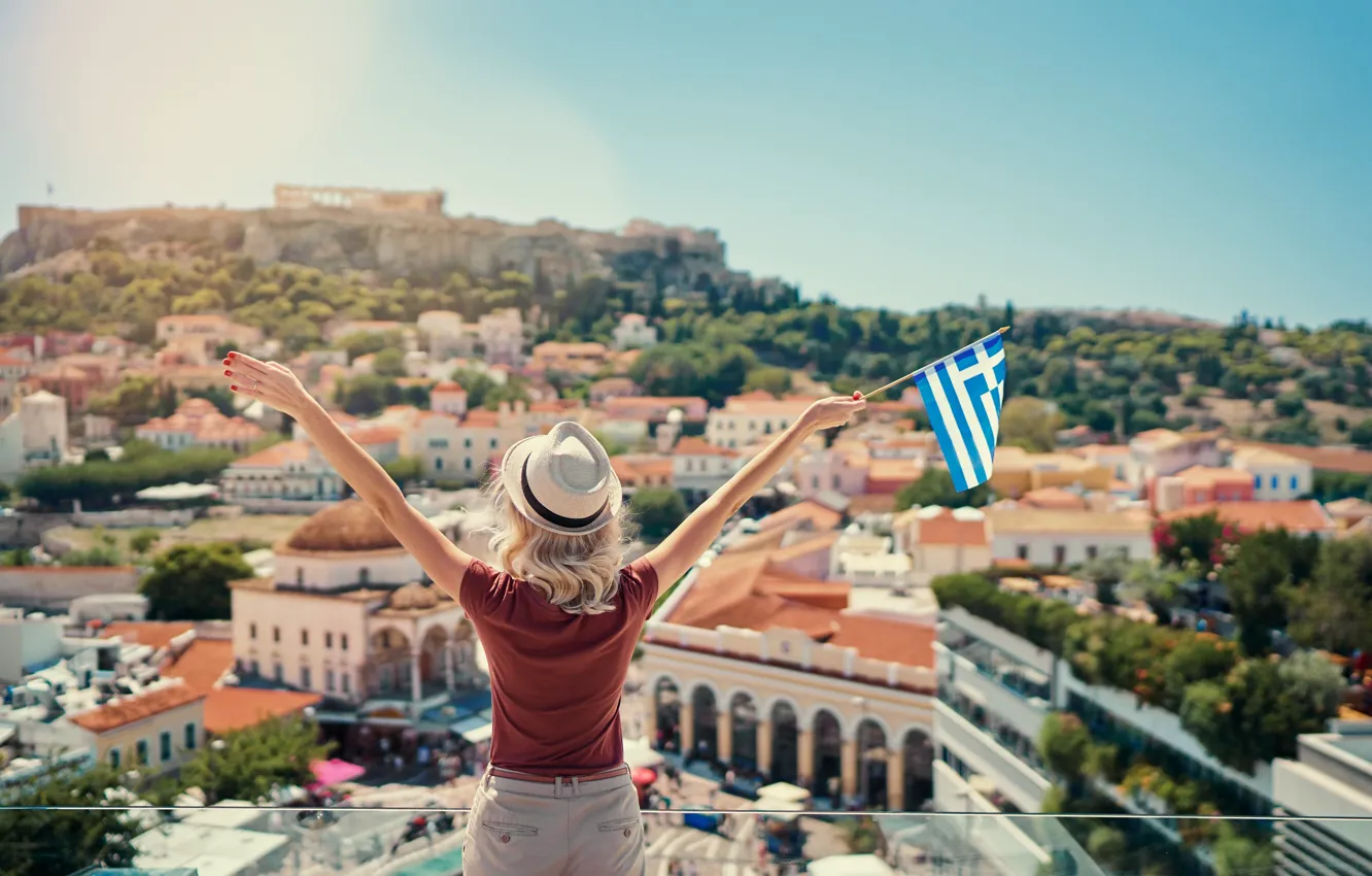 Фото обои Дома, Девушка, Город, Греция, Шляпа, Greece, Acropolis, Афины