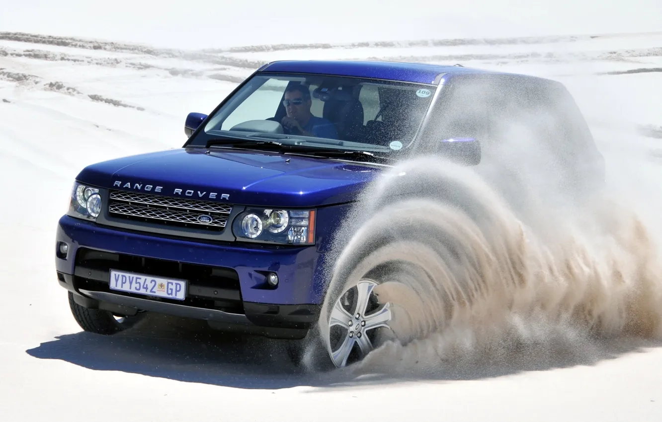 Фото обои песок, синий, фон, Спорт, джип, внедорожник, Land Rover, Range Rover