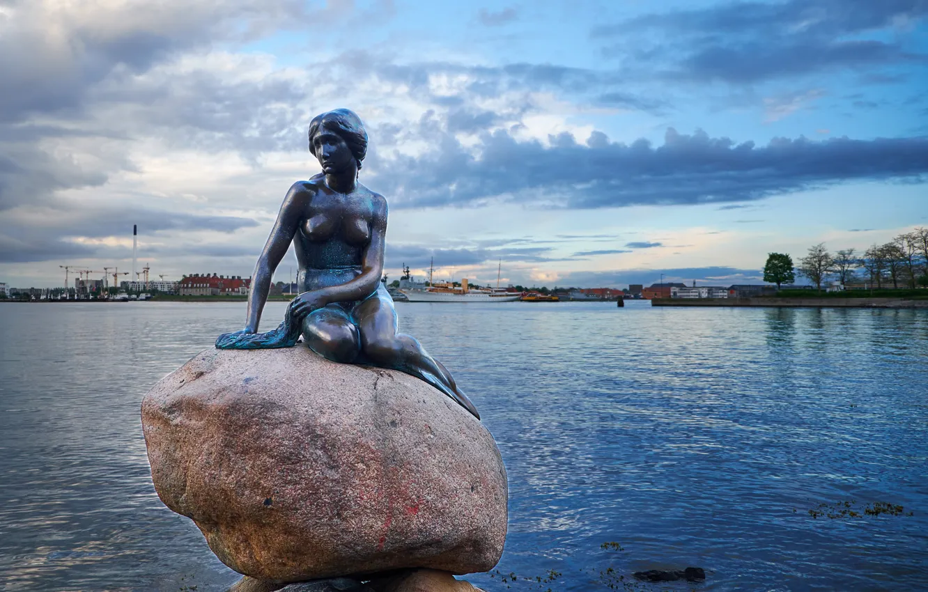 Фото обои Дания, порт, статуя, Русалочка, Denmark, Copenhagen, Копенгаген