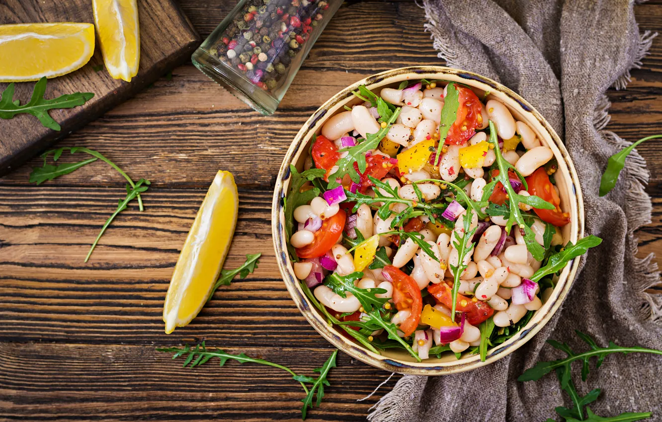 Фото обои зелень, лимон, помидоры, фасоль