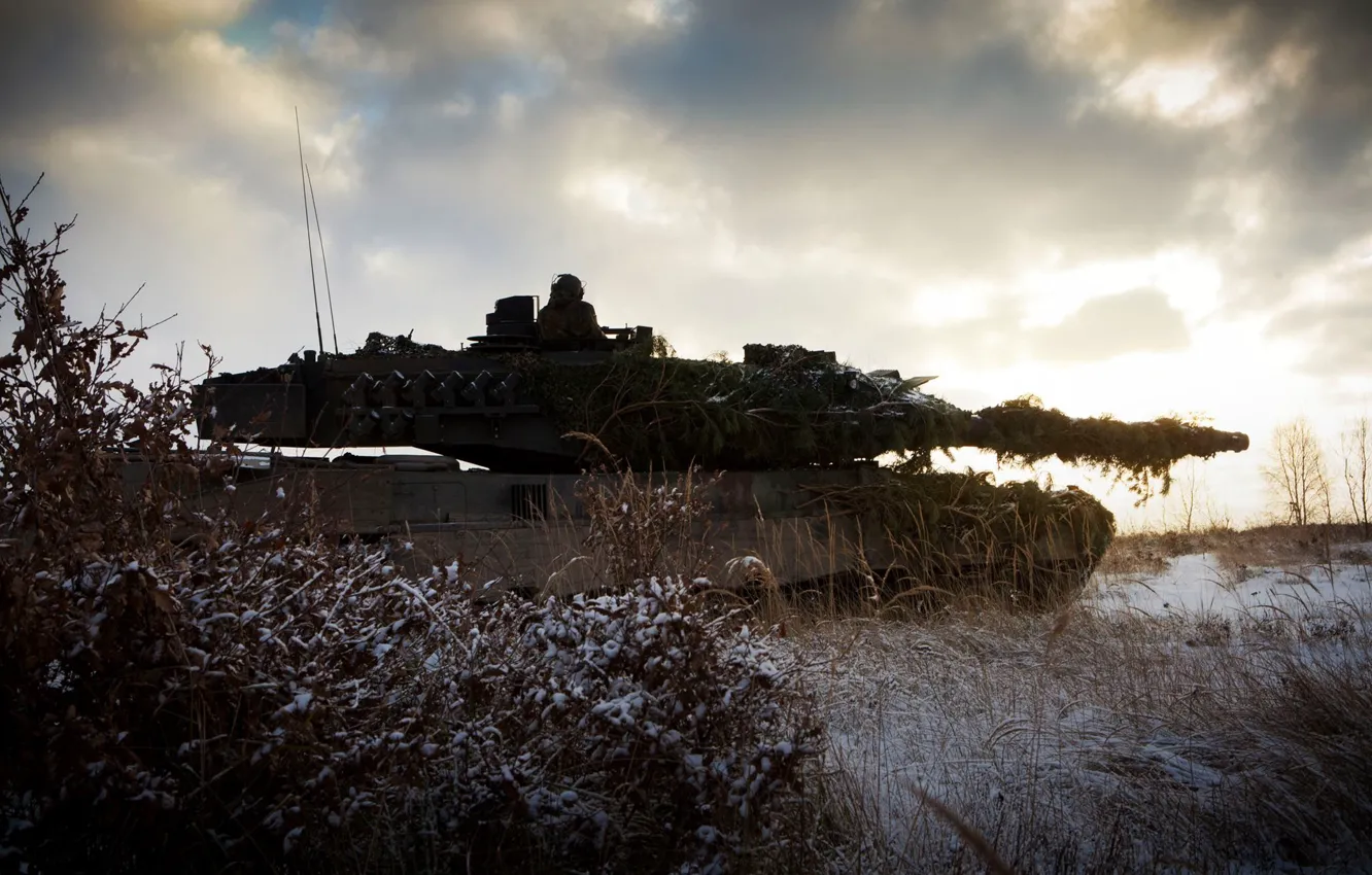 Фото обои зима, поле, Германия, танк, Leopard 2A6, ОБТ