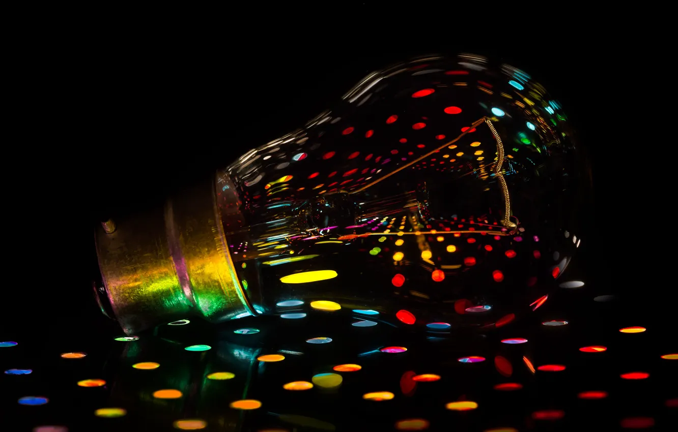 Фото обои light, rainbow, colours, reflection, lamp, bulb, filament