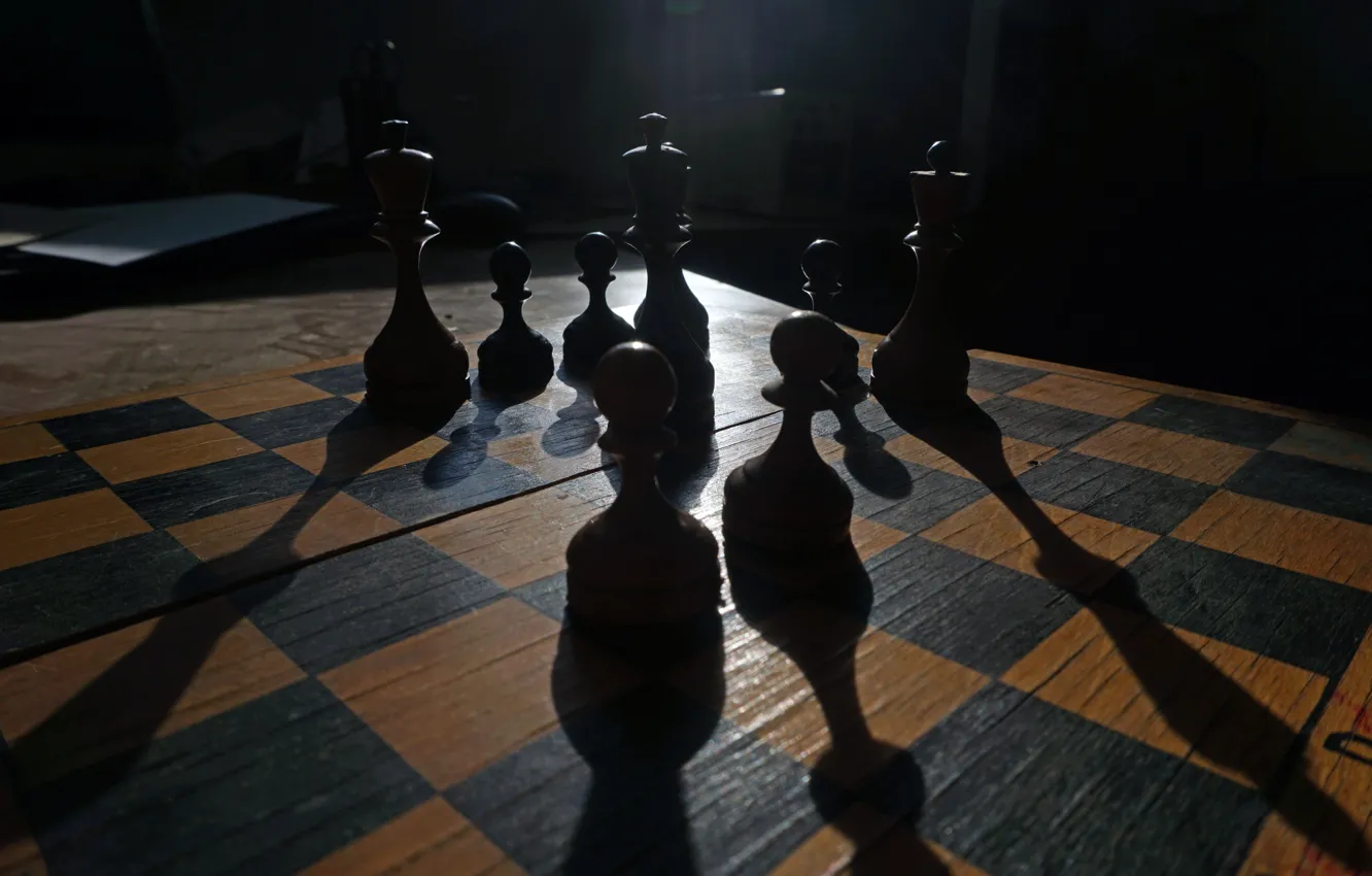 Фото обои тень, шахматы, доска, фигуры