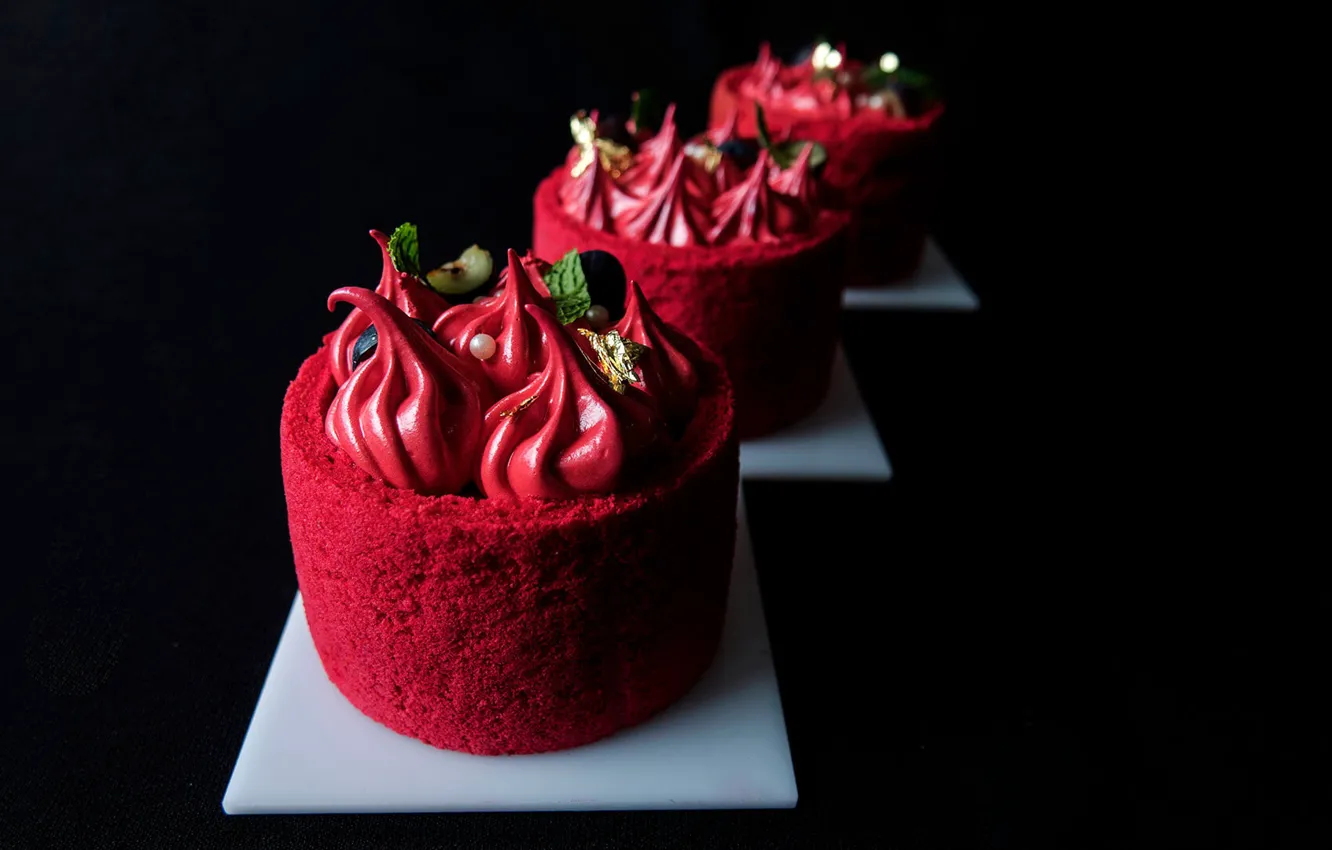 Фото обои ягоды, пирожное, крем, десерт