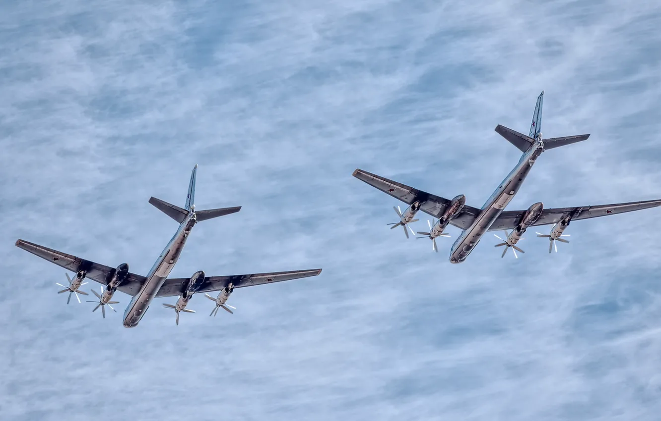 Фото обои Saint-Petersburg, Airshow, Tupolev TU-95