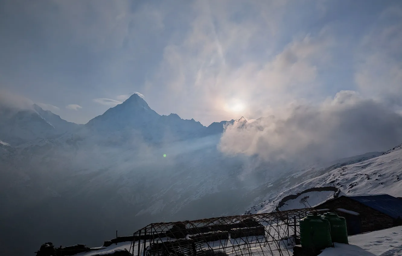 Фото обои горы, Развалины, Непал, Nepal, Старый ангар, развалины в горах