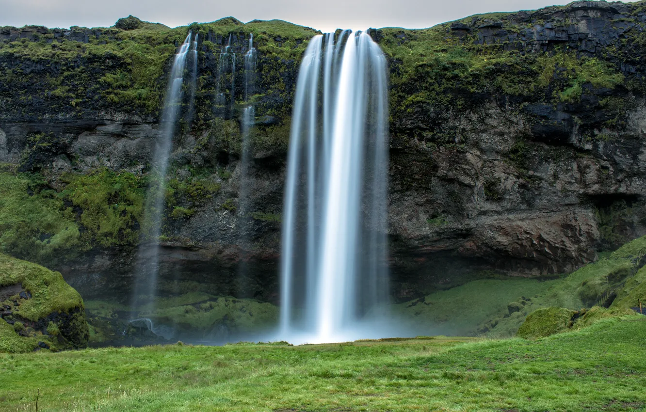 Фото обои скала, поток, Исландия, Iceland, Seljalandsfoss Waterfall, водопад Селйяландсфосс