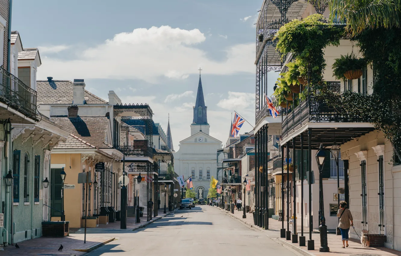 Фото обои Дома, Улица, Люди, США, Кафедральный собор, Новый Орлеан, New Orlean, French Quarter