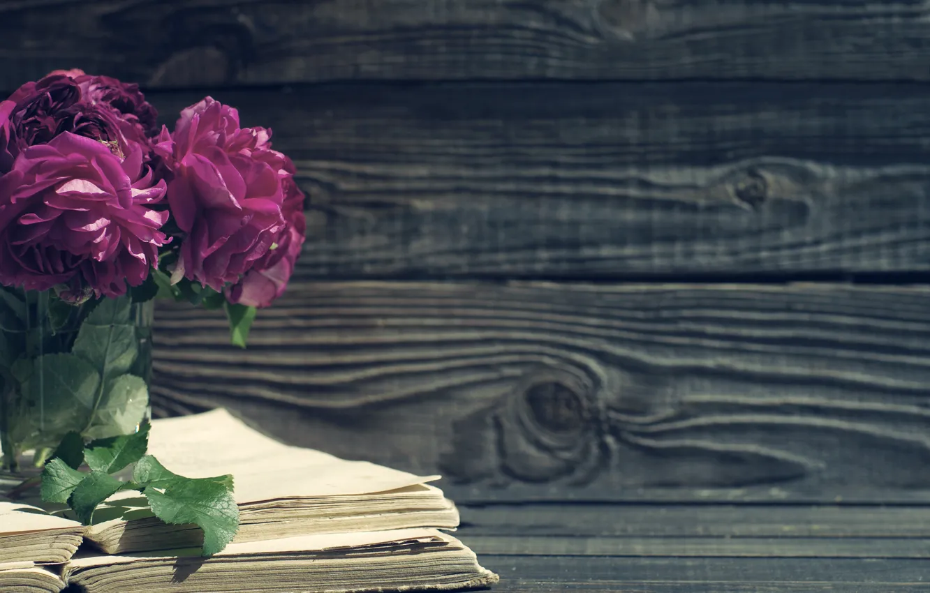 Фото обои розы, vintage, wood, flowers, beautiful, purple, book