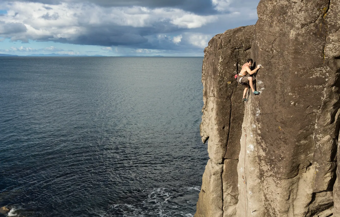 Фото обои море, скала, Новая Зеландия, экстрим, скалолаз, New Zealand, Северный остров, North Island