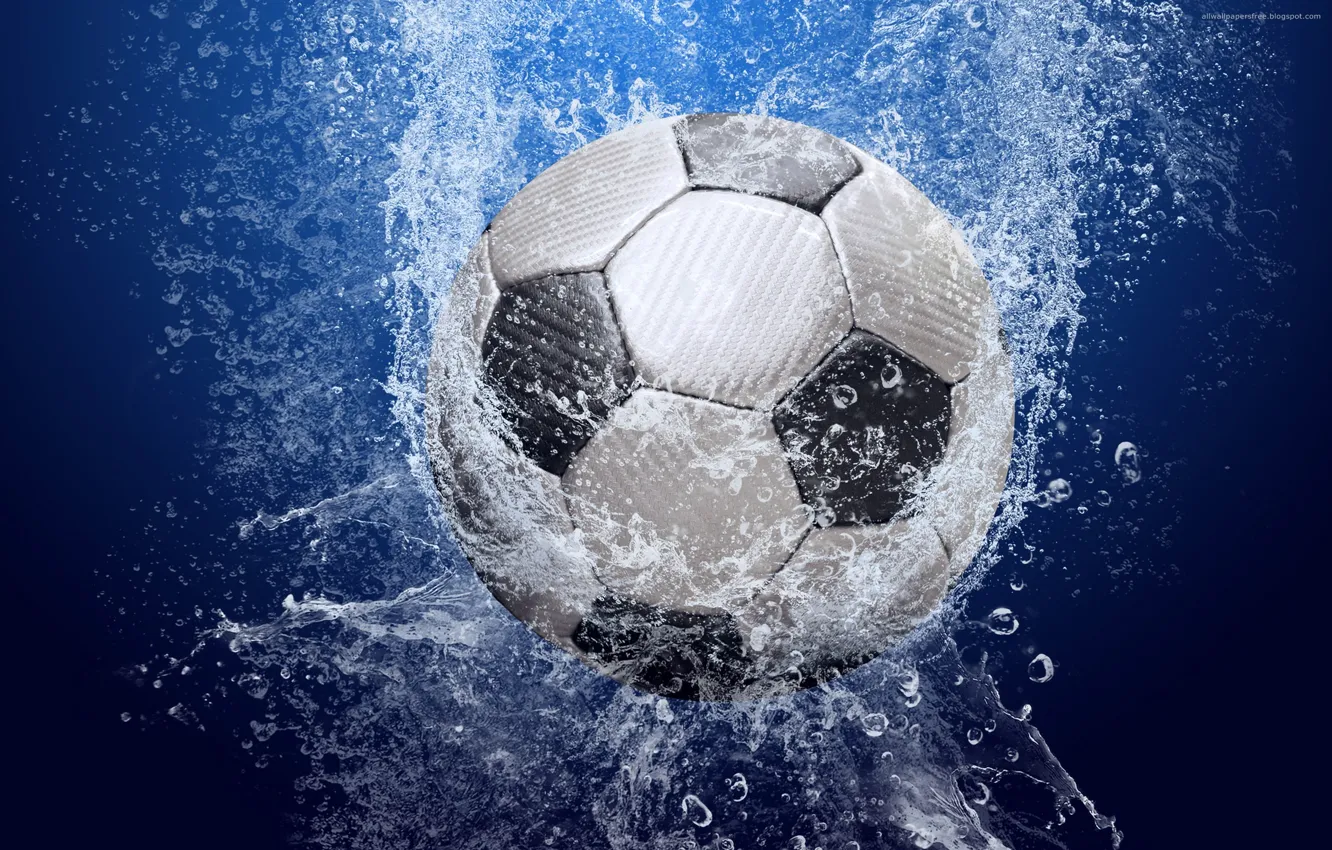 Фото обои вода, капли, брызги, футбол, мяч