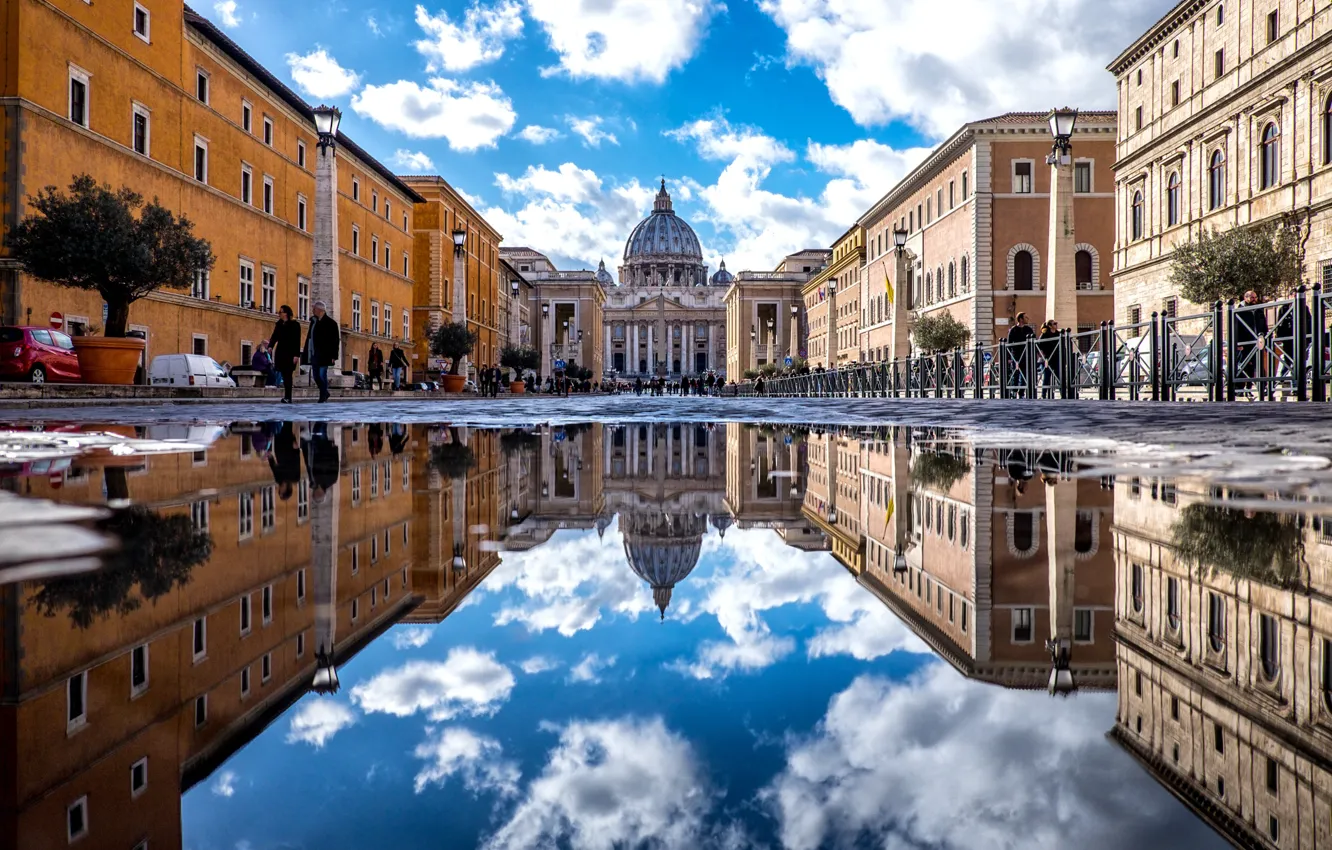 Фото обои отражение, Рим, Ватикан, Собор Святого Петра, Basilica di San Pietro, Базилика Святого Петра, карликовое государство-анклав