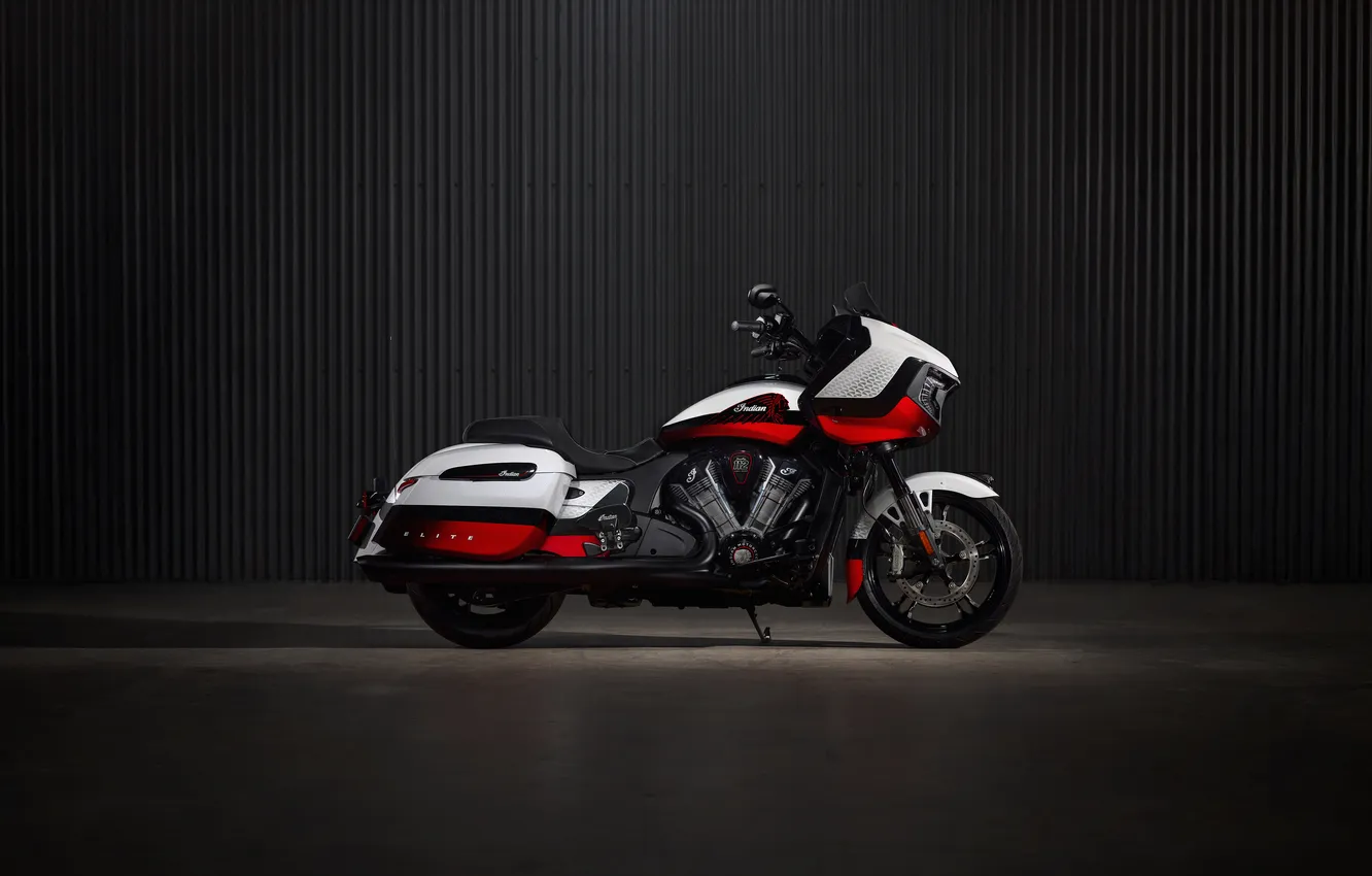 Фото обои Elite, Bikes, Indian Chieftain, 2025, Dark background, Cruiser motorcycle
