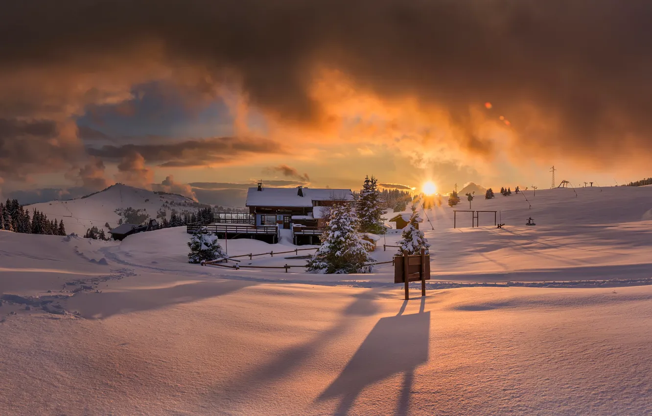 Фото обои солнце, снег, дом