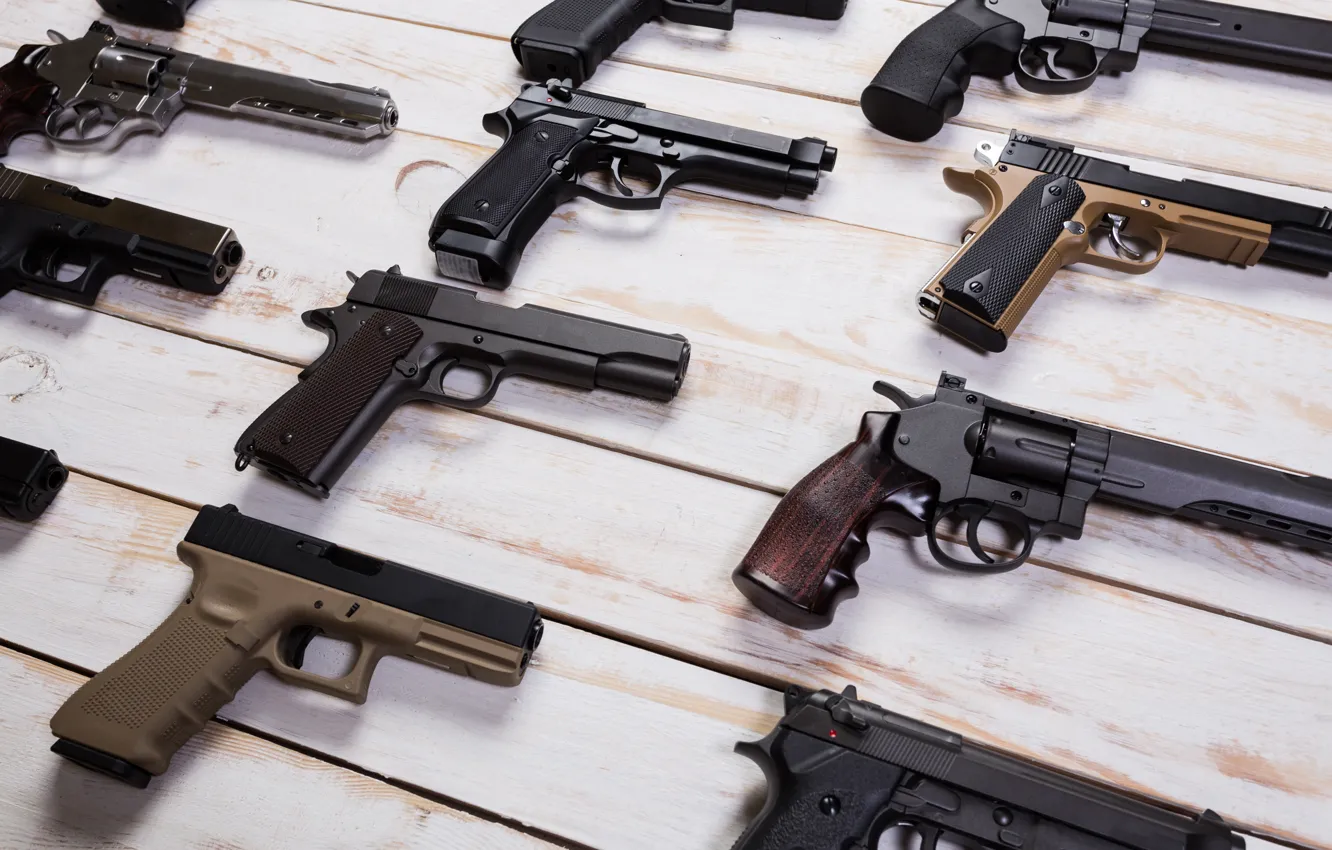 Фото обои pistols, wood, variety, firearms, revolvers