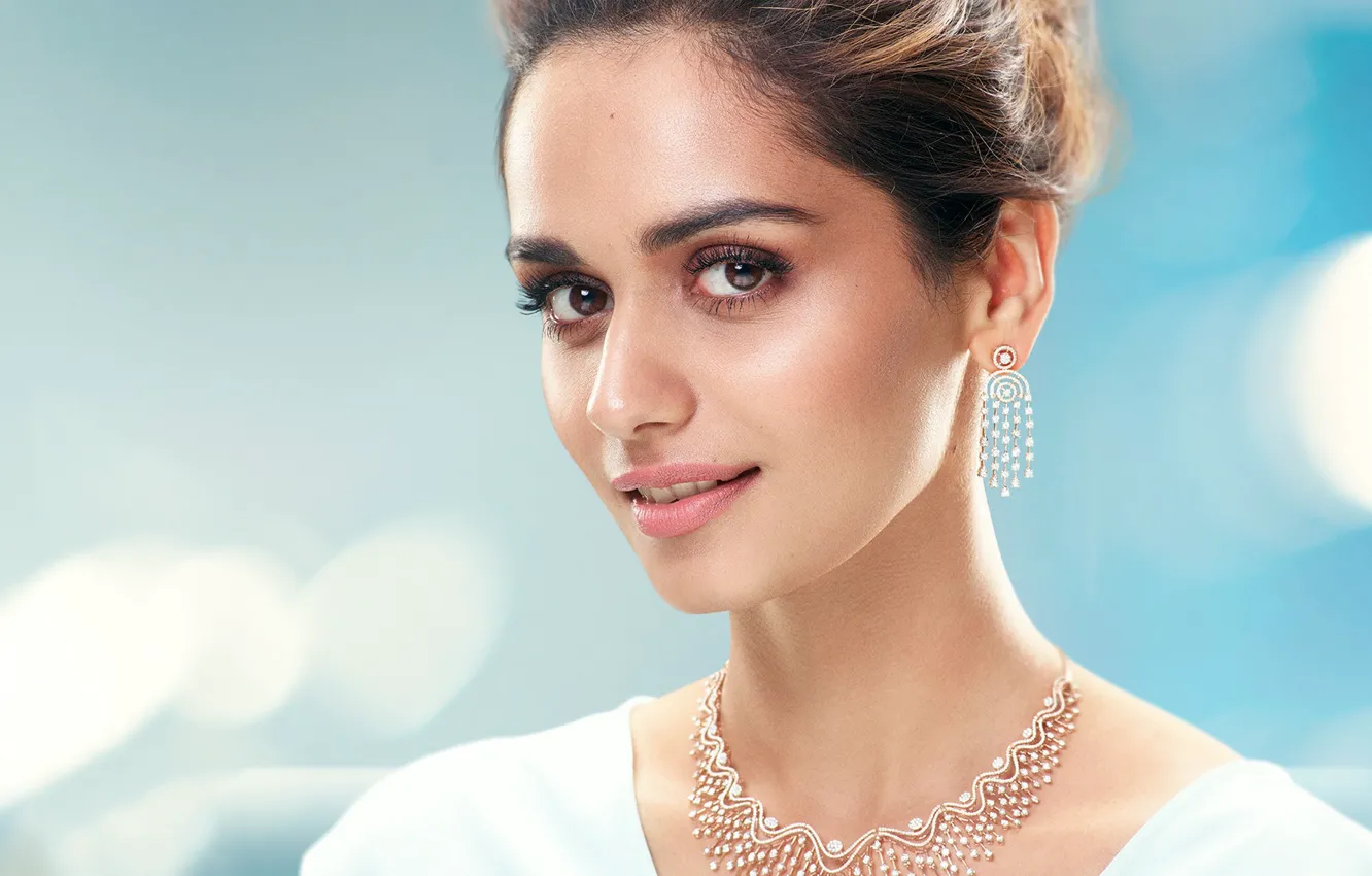 Фото обои girl, hot, sexy, eyes, smile, beautiful, figure, model