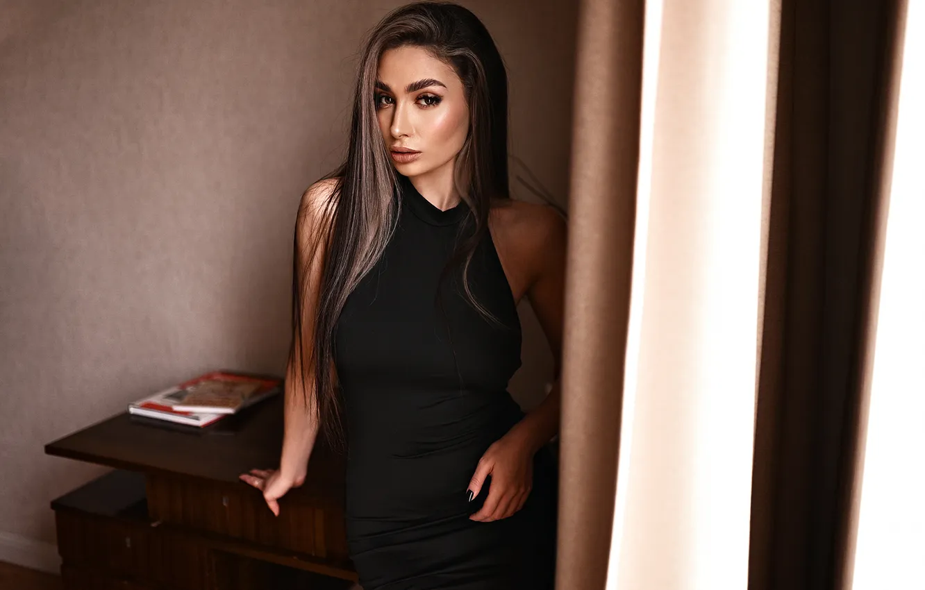 Фото обои model, pretty, look, Томашев Сергей