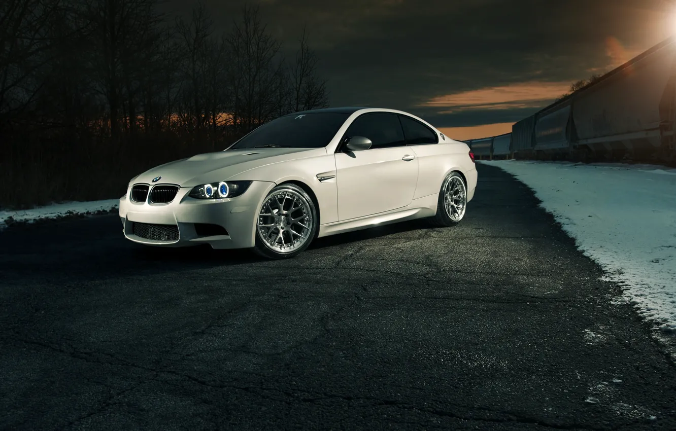 Фото обои бмв, BMW, white, E92, frontside