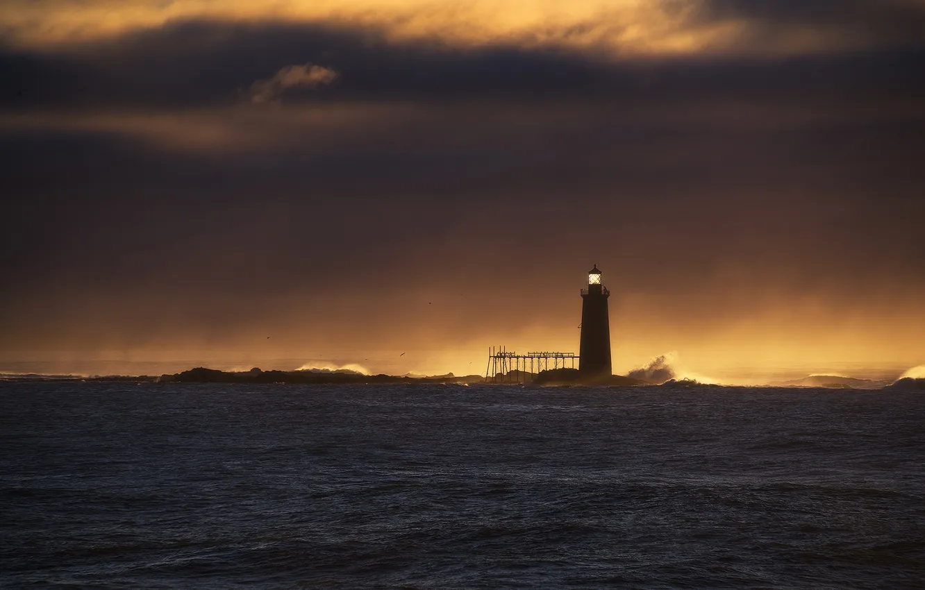 Фото обои ocean, sunset, wave, lighthouse