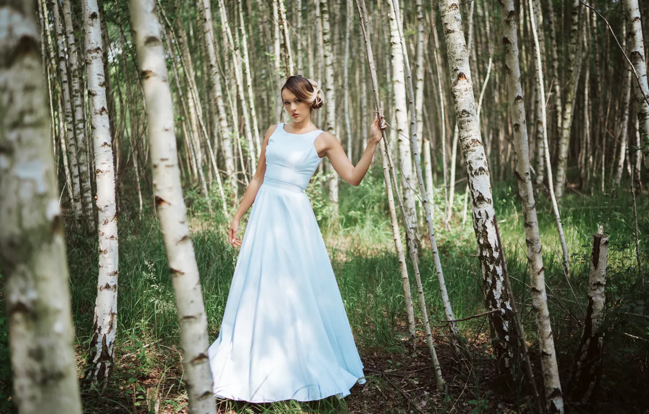 Фото обои лес, деревья, модель, платье, берёзы, Olya Alessandra, Andreas-Joachim Lins