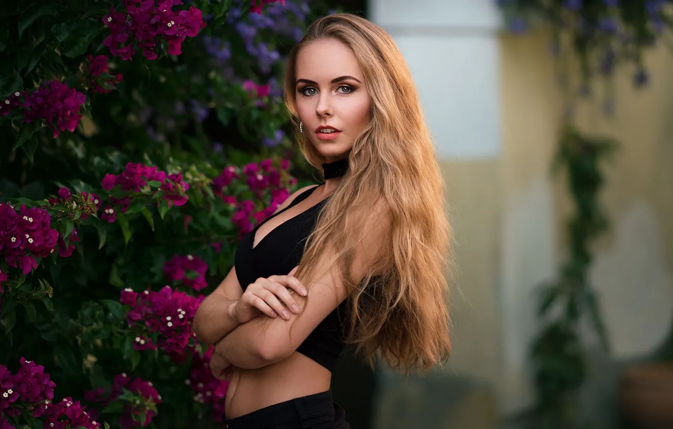 Фото обои макияж, губки, локоны, Robert Chrenka, Jasmína
