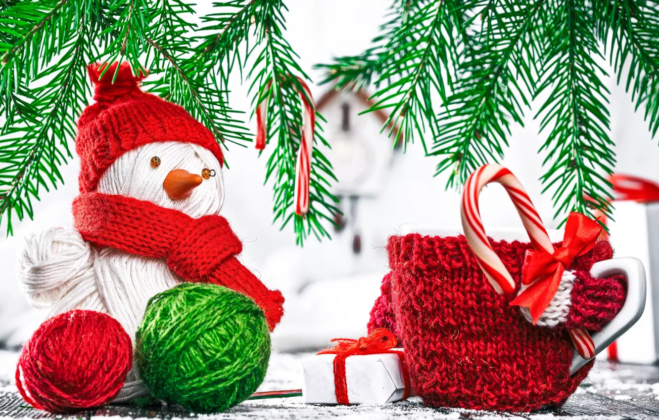 Фото обои фон, подарок, ель, ветка, Новый год, снеговик, box, gift