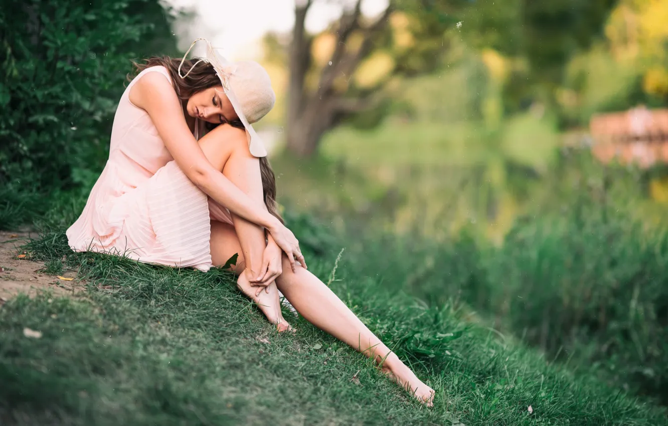 Фото обои девушка, природа, поза, настроение, шляпа, Disha Shemetova, Илья Пистолетов, Диша Шеметова