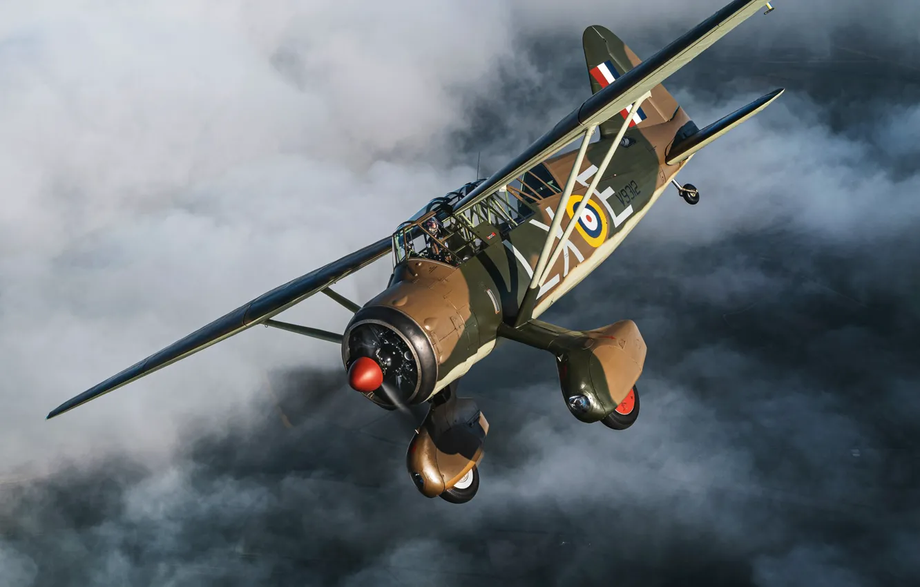 Фото обои Облака, Самолет, Пилот, RAF, Вторая Мировая Война, Westland Lysander, Самолет взаимодействия с войсками, Westland Lysander …