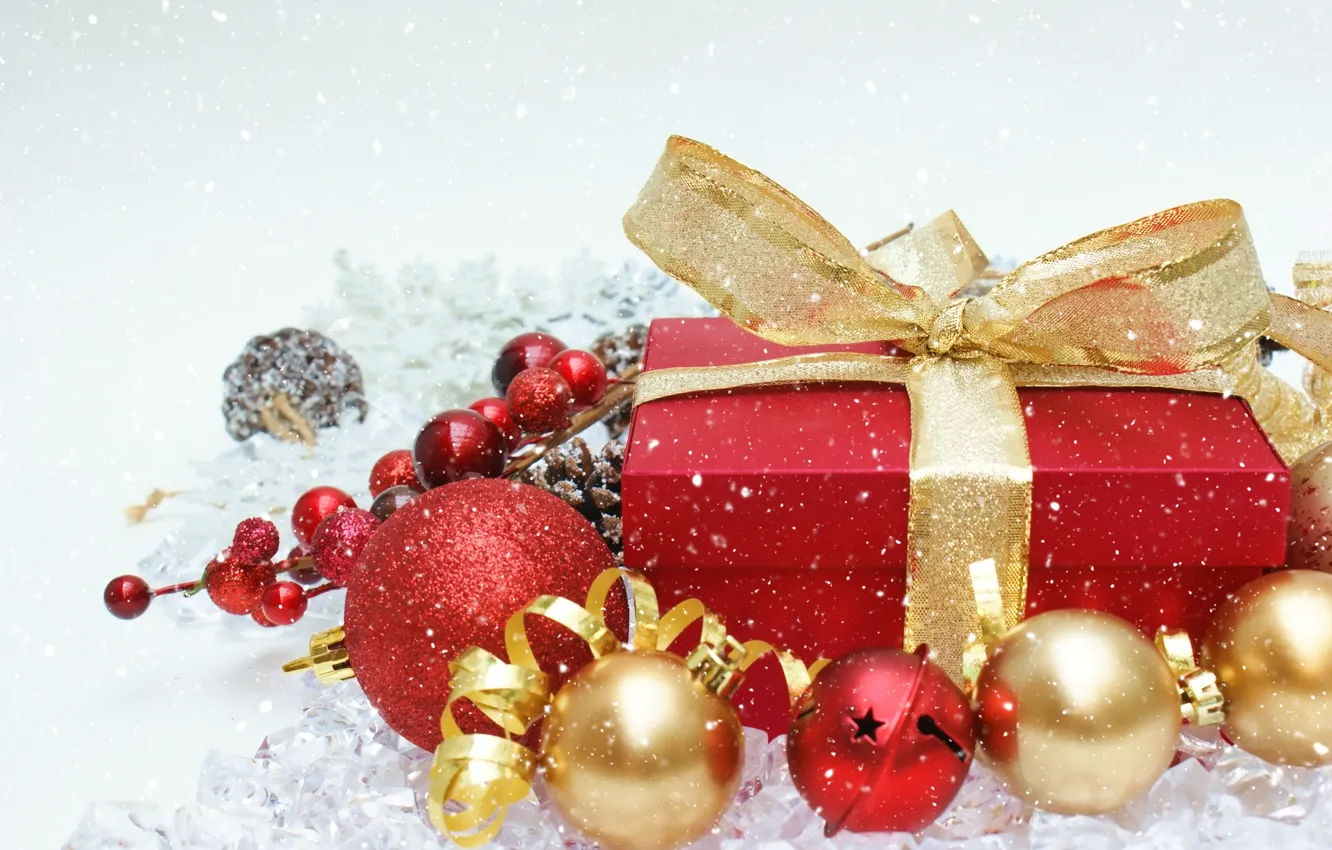 Фото обои шарики, снег, подарок, шары, Новый Год, Рождество, merry christmas, decoration