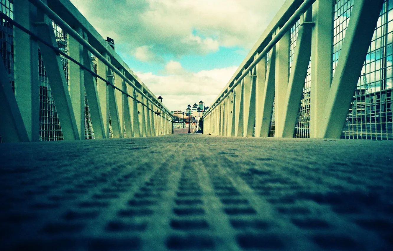 Фото обои дорога, небо, мост, город