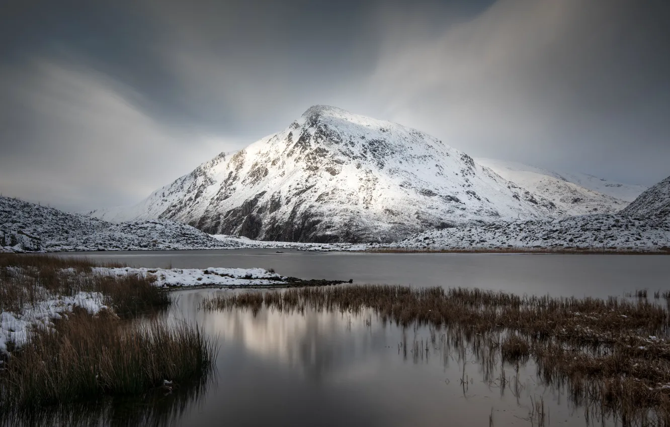 Фото обои зима, снег, горы, озеро, Англия, Pen Yr Ole Wen