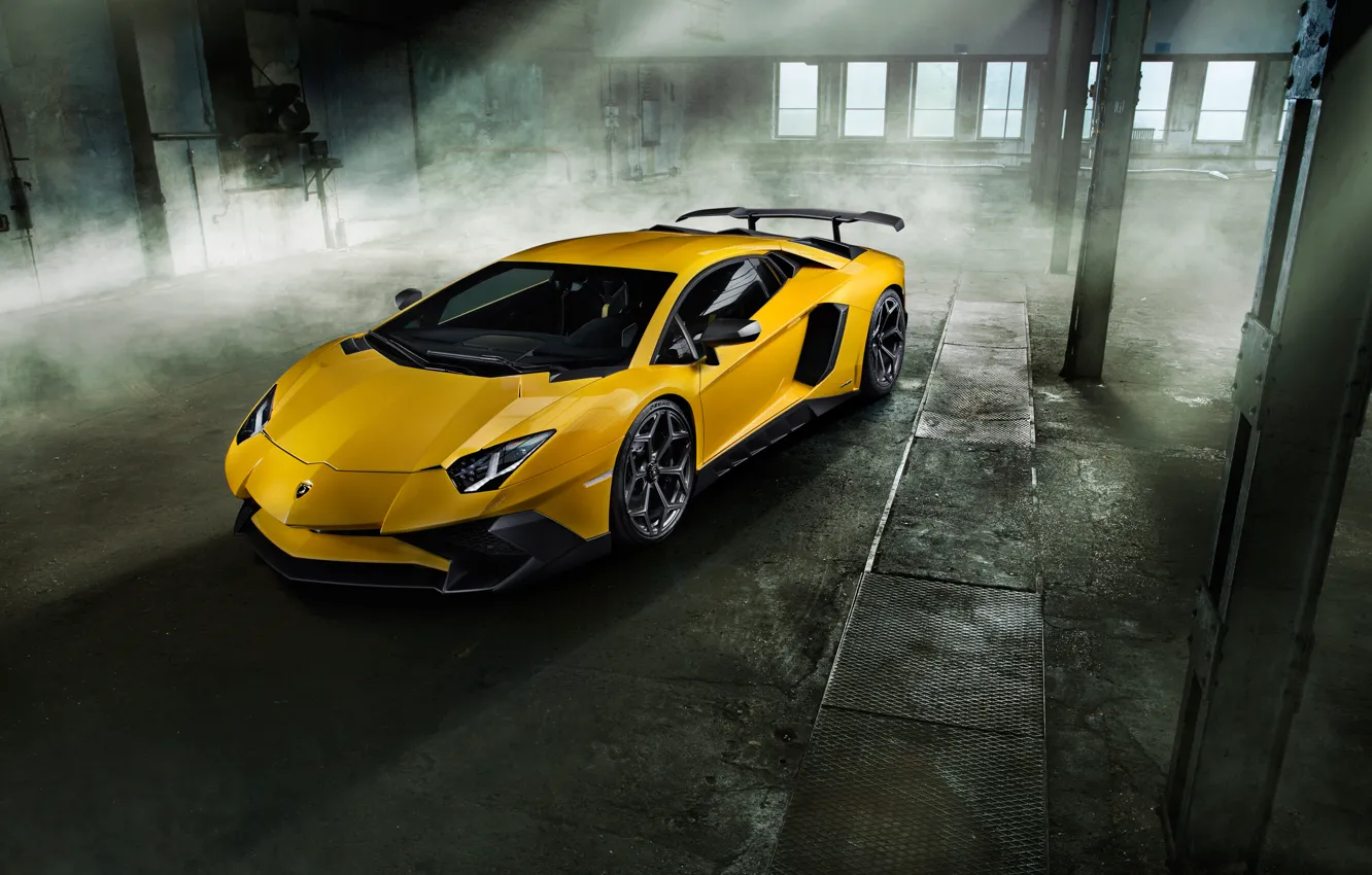 Фото обои машина, желтый, Lamborghini, суперкар, вид спереди, красавец, Aventador, ламборгини