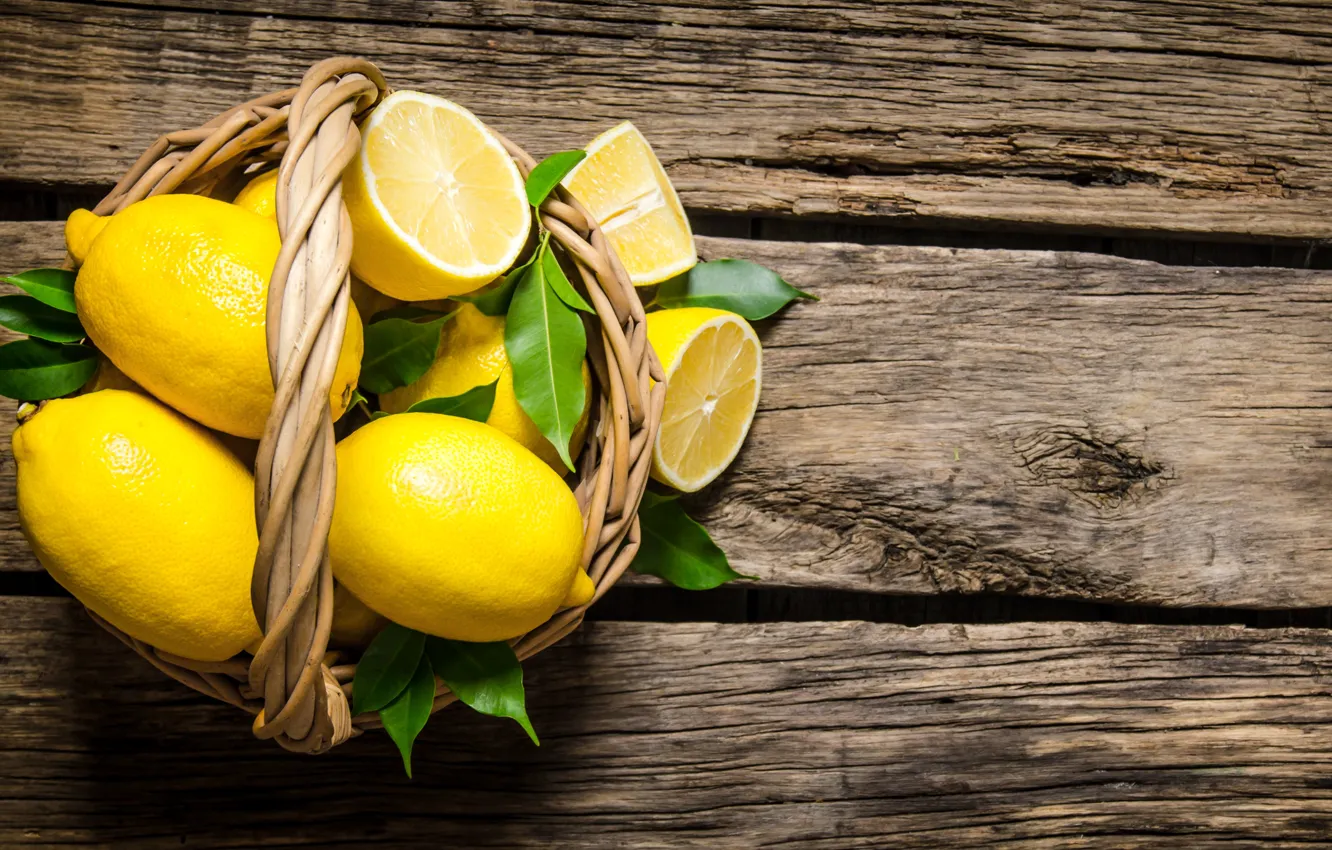 Фото обои доски, корзинка, лимоны