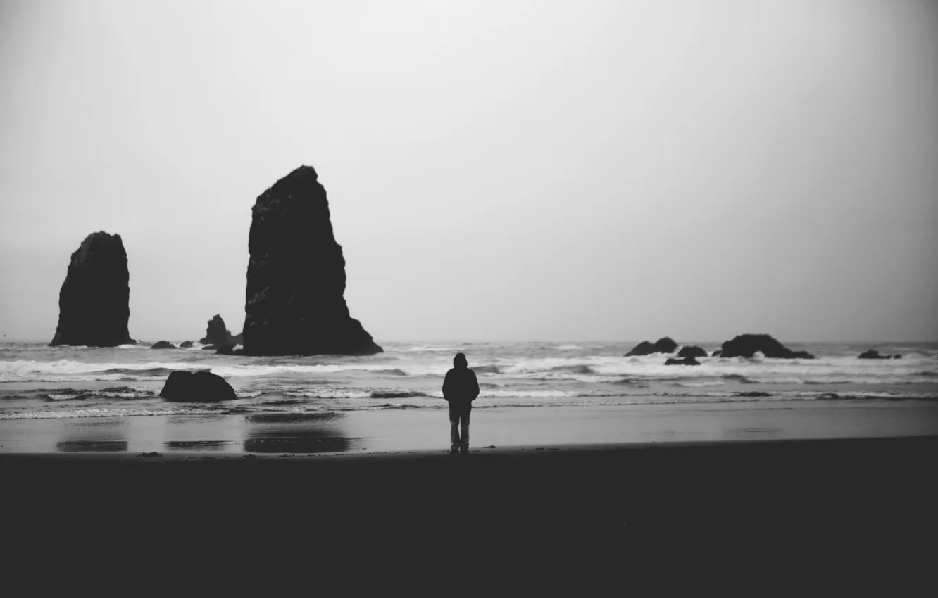 Фото обои waves, beach, rocks, man, shadows, troubled sea, gray clouds