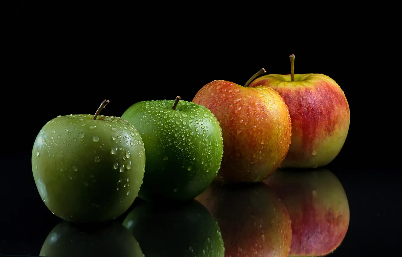 Фото обои вода, капли, макро, яблоки