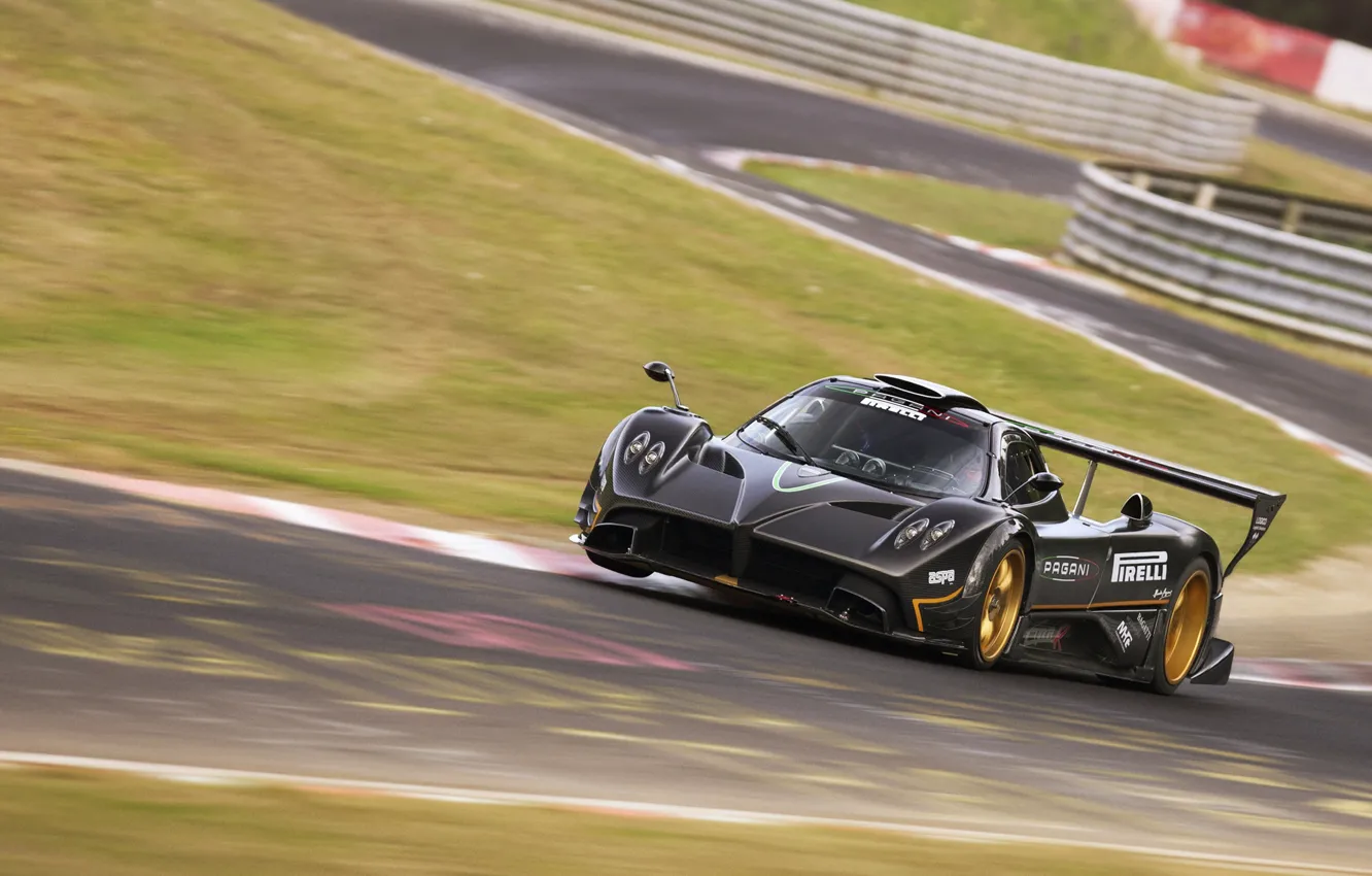 Фото обои Pagani, Pagani Zonda R, Zonda, hypercar, racing track, track car