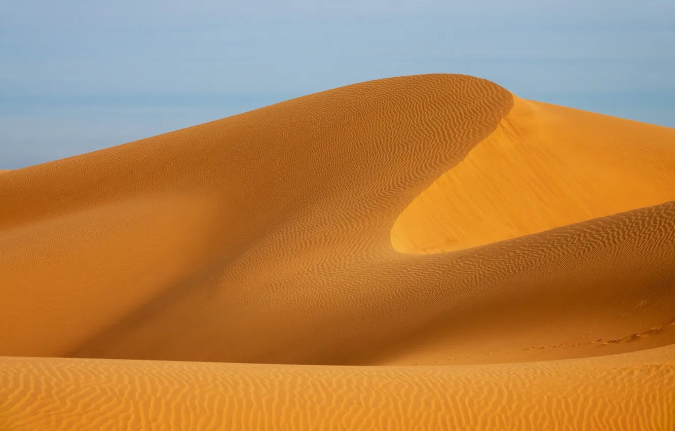 Фото обои desert, blue, beautiful, background, clouds, africa, curve, arid