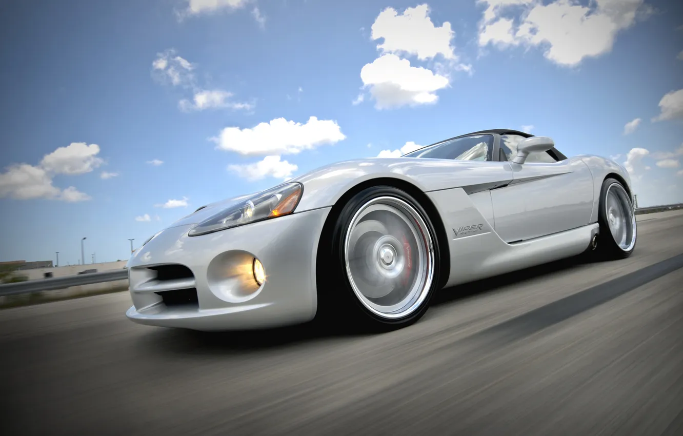 Фото обои облака, скорость, суперкар, родстер, viper, додж, вайпер, dodge